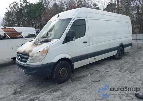 2013 Mercedes-Benz Sprinter 2500 High Roof из США, поврежденный, VIN WD3PE8CC7D5762247